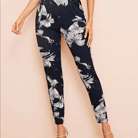 Pants - Picture 4 of 4